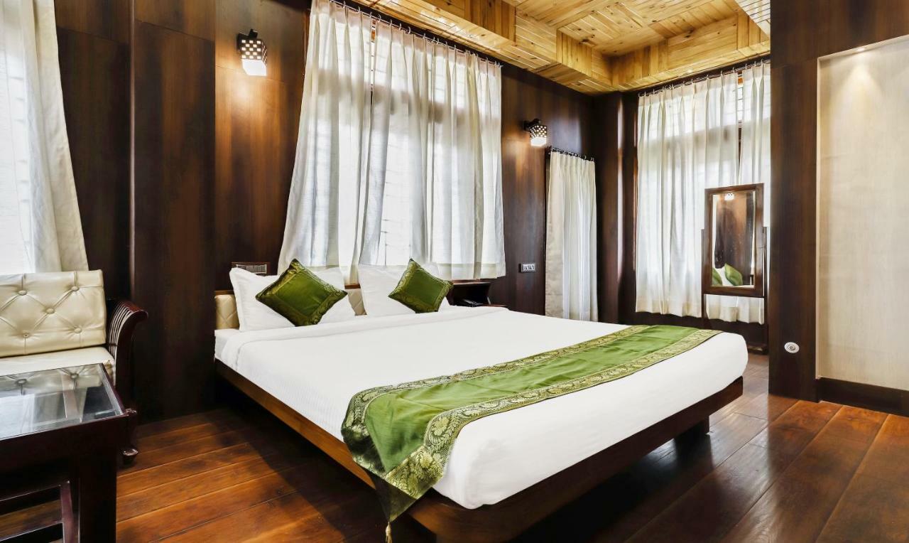 Treebo Trend Prabash Atithi Griha Hotell Guwahati Exteriör bild