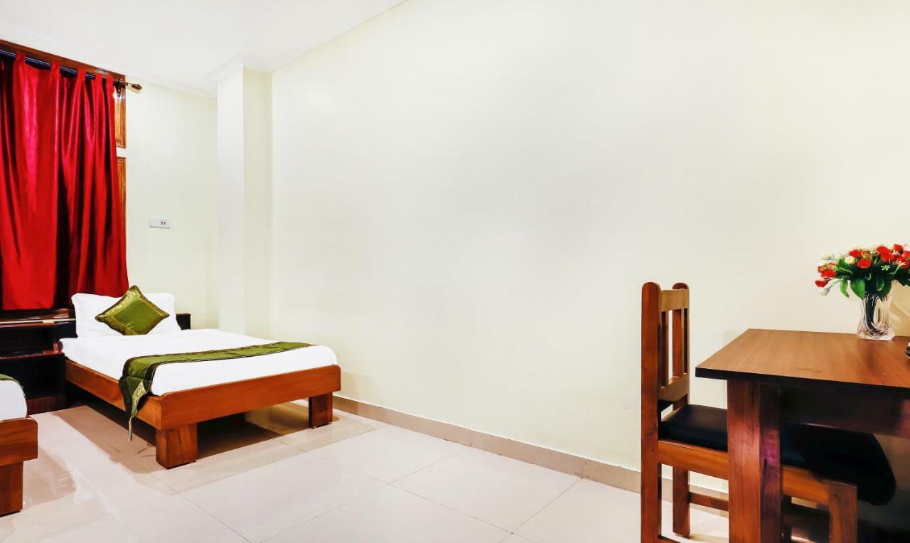 Treebo Trend Prabash Atithi Griha Hotell Guwahati Exteriör bild