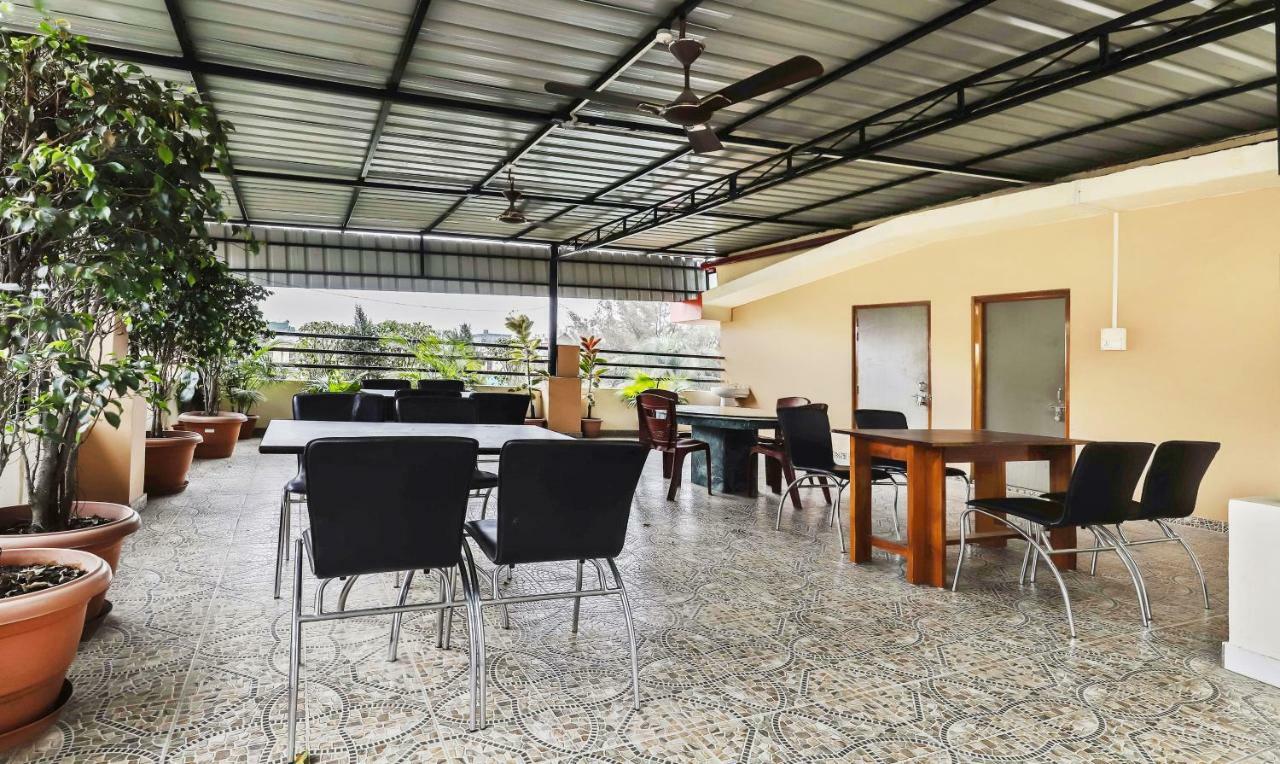Treebo Trend Prabash Atithi Griha Hotell Guwahati Exteriör bild